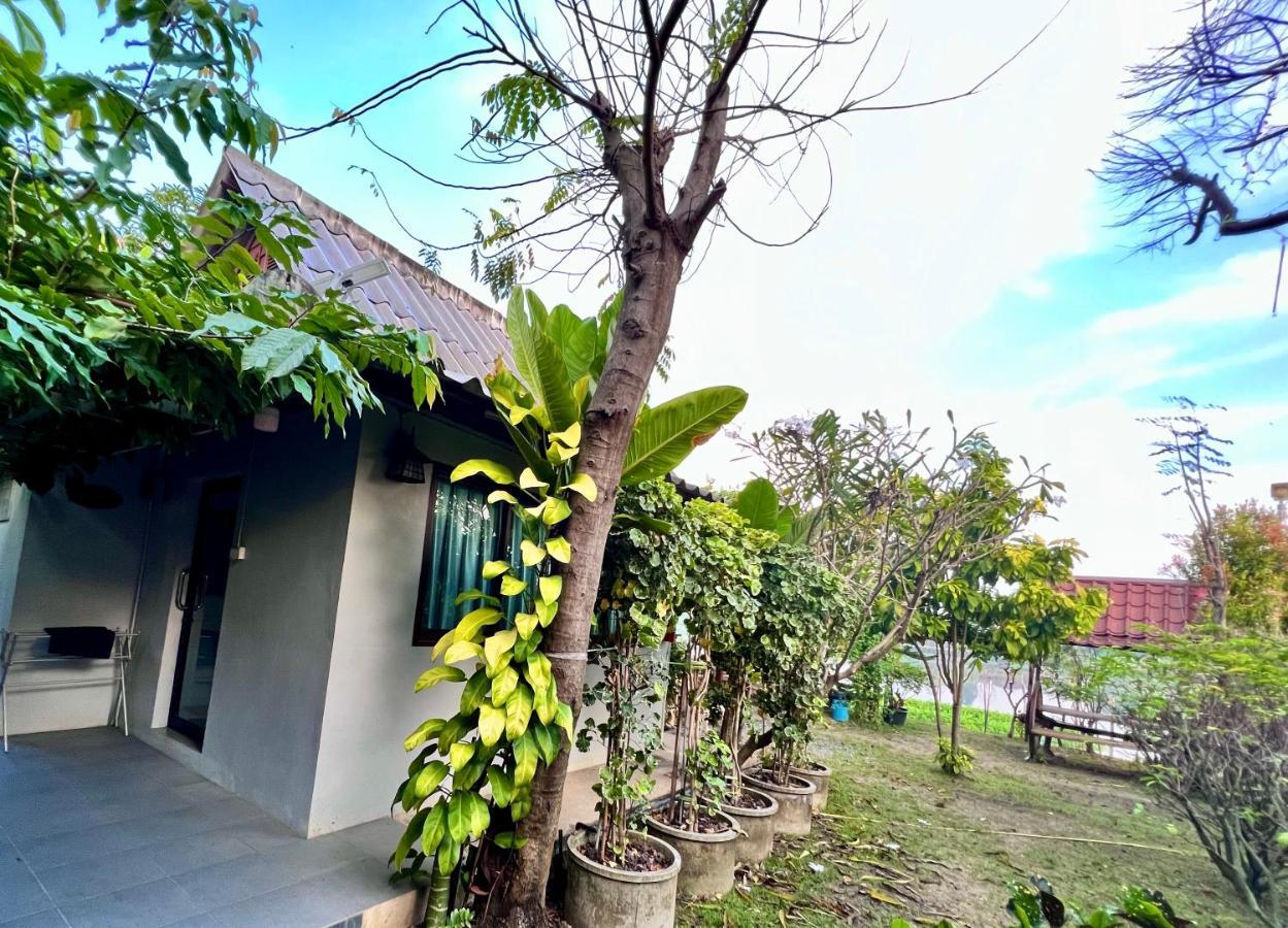 Mrt Riverside Sampran มิสเตอร์ที โฮมสเตย์-ชมนาด Exterior foto